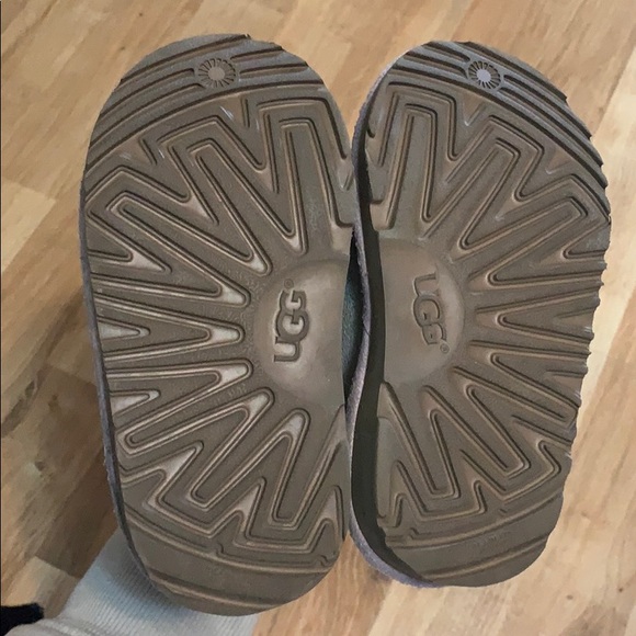 Ugg gita metallic boot sz 8 - Picture 4 of 6